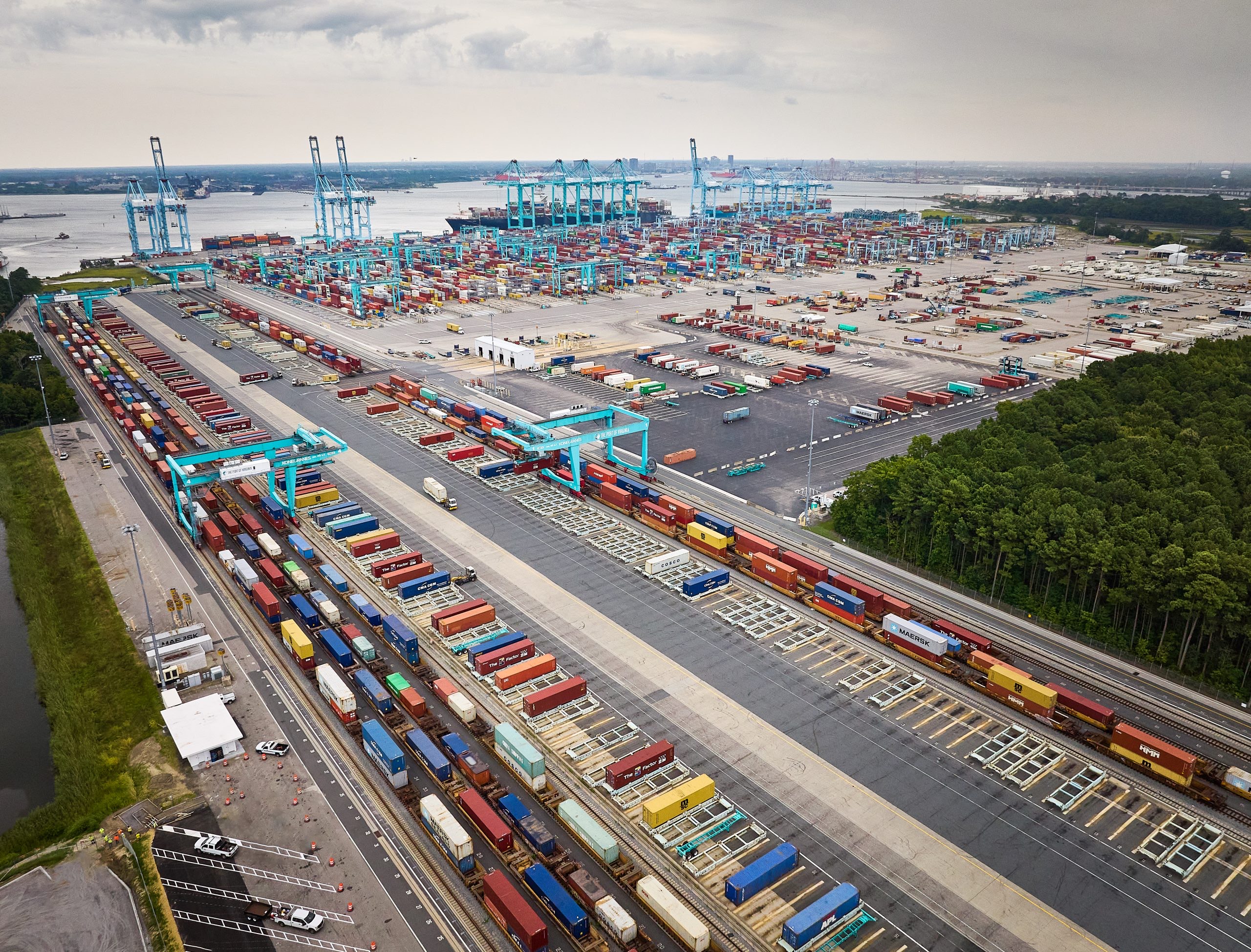 Hampton Roads port and rail illustration